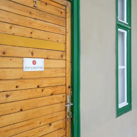 Apartamento Cherry Apartman Ii *